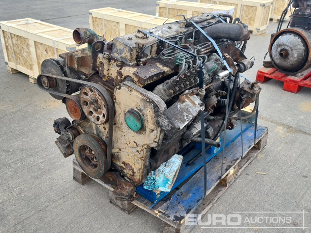6 Cylinder Engine - Двигатель: фото 1 6 Cylinder Engine - Двигатель: фото 1