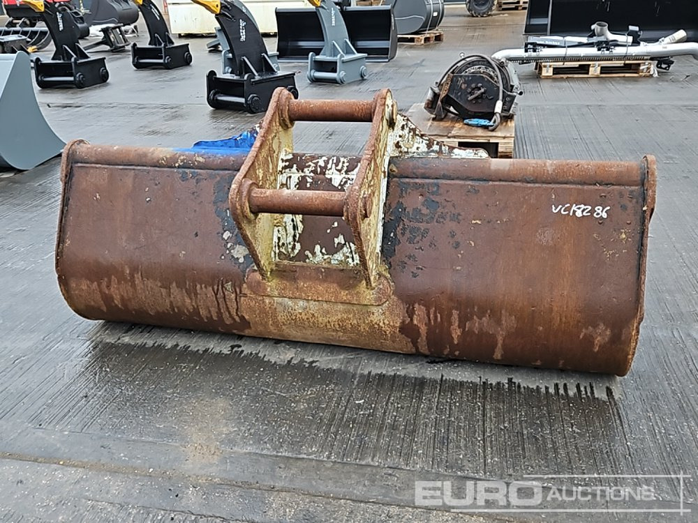 72" Ditching Bucket 65mm Pin to suit 13 Ton Excavator - Ковш: фото 4 72" Ditching Bucket 65mm Pin to suit 13 Ton Excavator - Ковш: фото 4