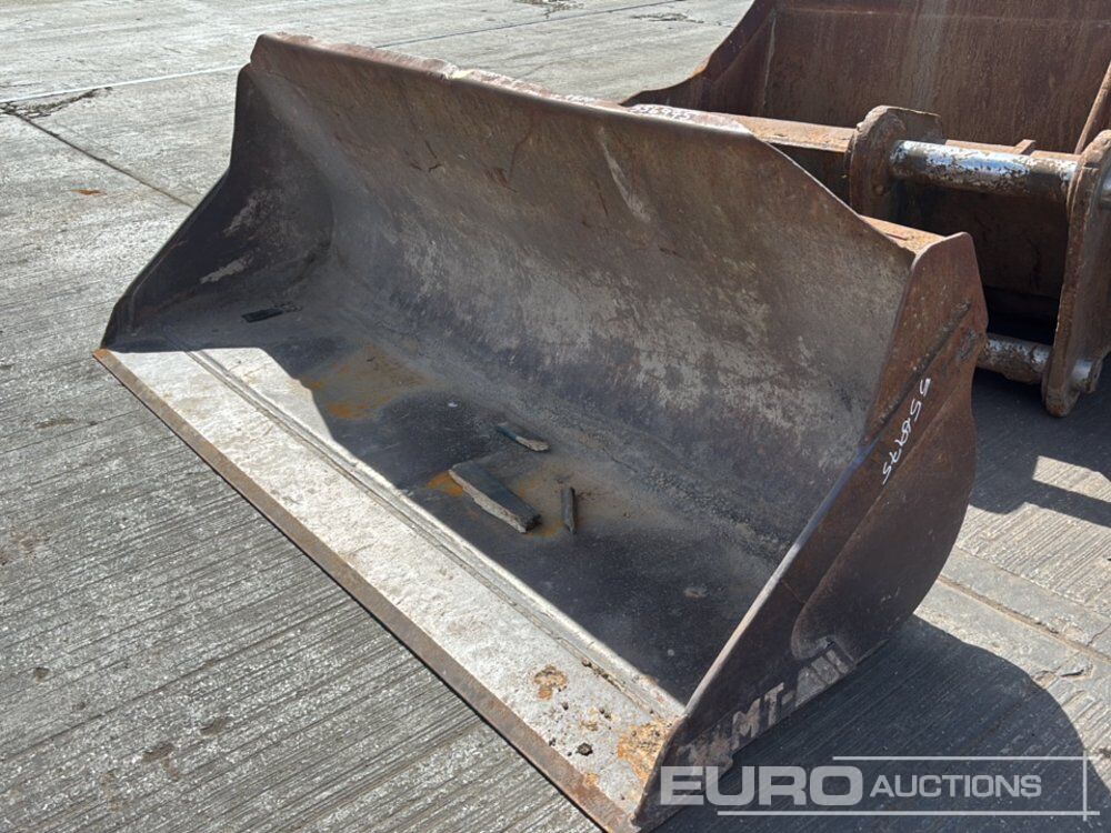 92" Loading Bucket to suit Manitou Telehandler - Ковш: фото 1 92" Loading Bucket to suit Manitou Telehandler - Ковш: фото 1