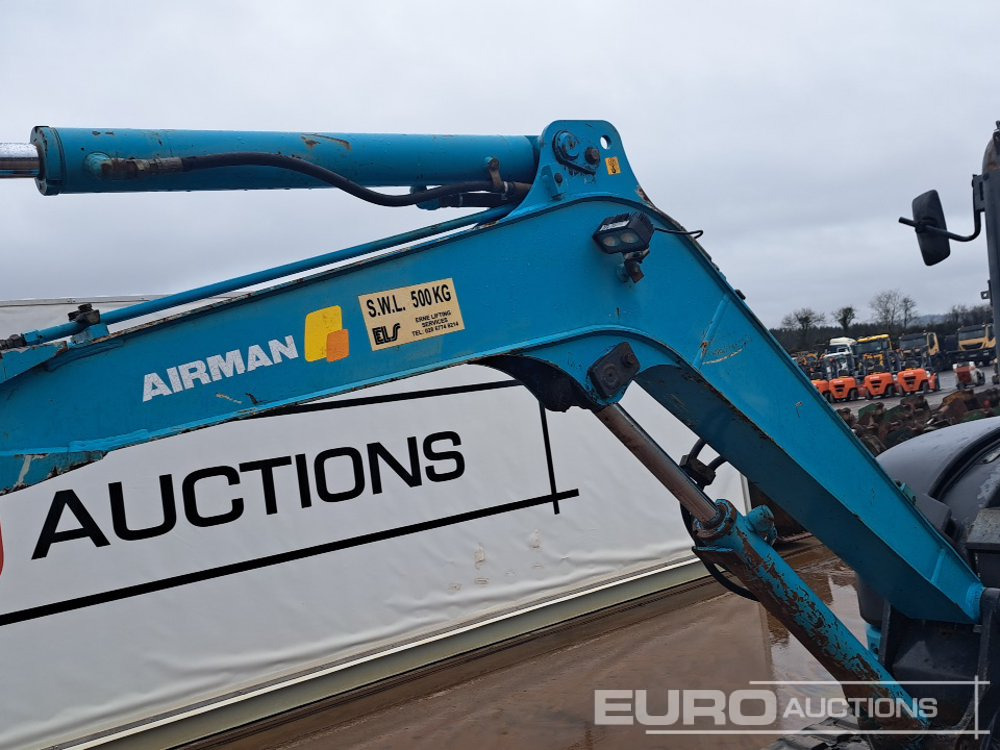 Мини-экскаватор Airman AX40U-4: фото 19 Мини-экскаватор Airman AX40U-4: фото 19