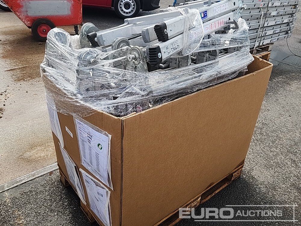 Aluminium Telescopic Step Ladder (8 of) - Строительное оборудование: фото 4 Aluminium Telescopic Step Ladder (8 of) - Строительное оборудование: фото 4