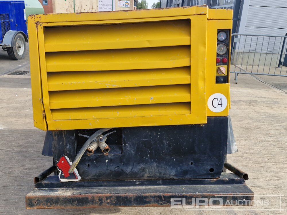 Atlas Copco Single Axle Compressor - Воздушный компрессор: фото 4 Atlas Copco Single Axle Compressor - Воздушный компрессор: фото 4
