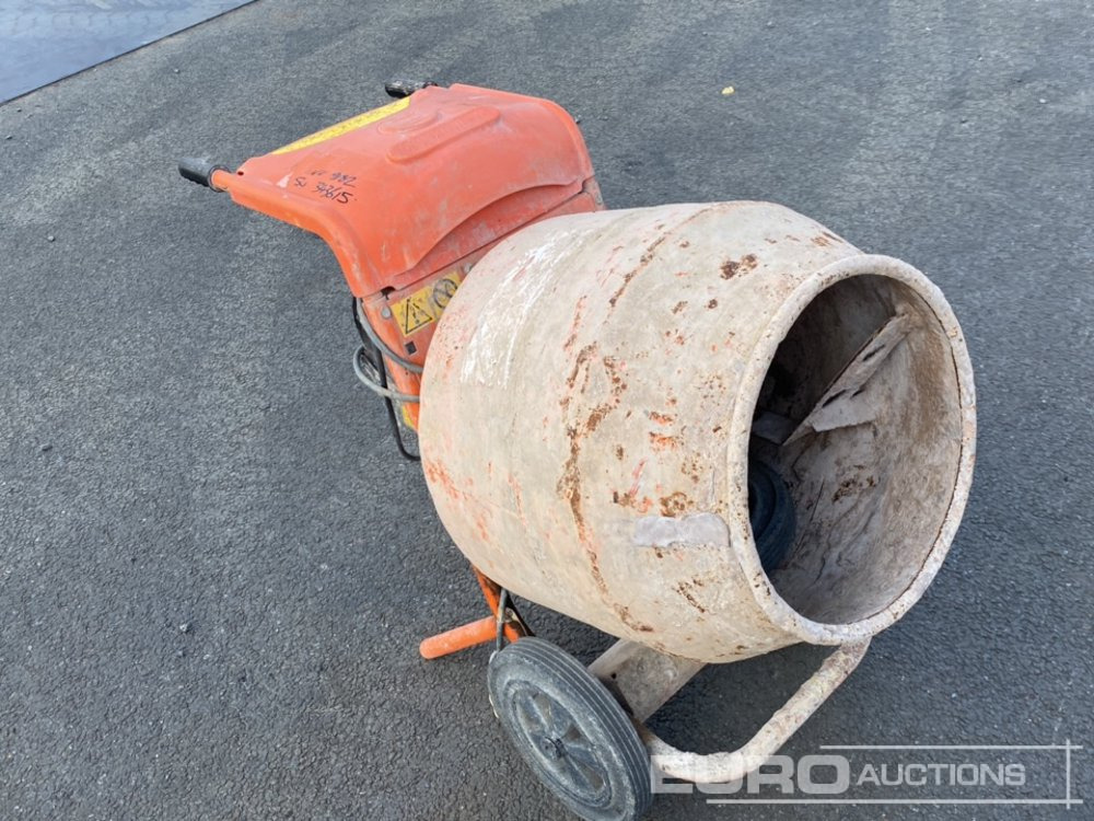 Belle Minimix 150 110 Volt Cement Mixer - Бетономешалка: фото 4 Belle Minimix 150 110 Volt Cement Mixer - Бетономешалка: фото 4