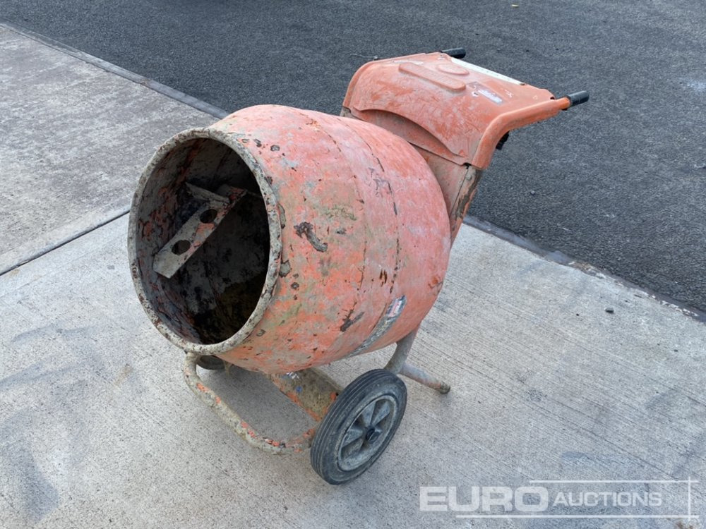 Belle Minimix 150 Petrol Cement Mixer, Honda Engine - Бетономешалка: фото 1 Belle Minimix 150 Petrol Cement Mixer, Honda Engine - Бетономешалка: фото 1
