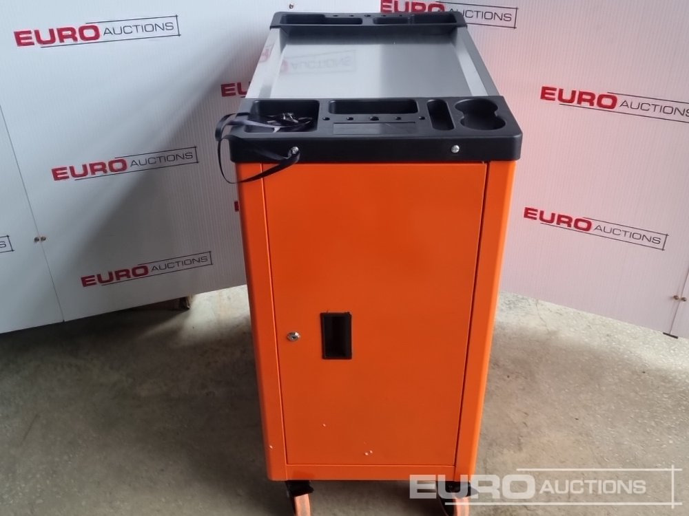 Boss Wheeled Tool Cart with 258pc Tools (Orange) - Оборудование для мастерских: фото 2 Boss Wheeled Tool Cart with 258pc Tools (Orange) - Оборудование для мастерских: фото 2