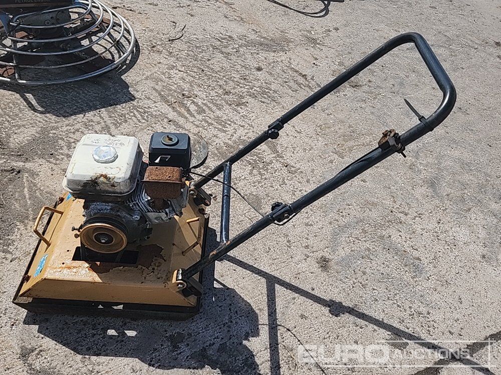 C120 Petrol Compaction Plate - Асфальтоукладочная техника: фото 2 C120 Petrol Compaction Plate - Асфальтоукладочная техника: фото 2