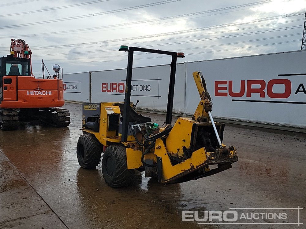 Case Maxi Sneaker - Траншеекопатель: фото 3 Case Maxi Sneaker - Траншеекопатель: фото 3