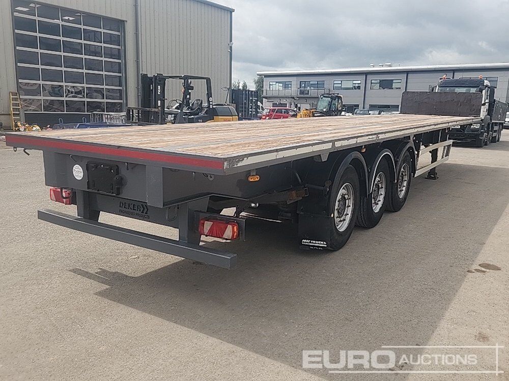 Concept Trailers 45' Tri Axle Flat Bed Trailer, Goal Posts, SAF Axles - Полуприцеп бортовой/ Платформа: фото 5 Concept Trailers 45' Tri Axle Flat Bed Trailer, Goal Posts, SAF Axles - Полуприцеп бортовой/ Платформа: фото 5
