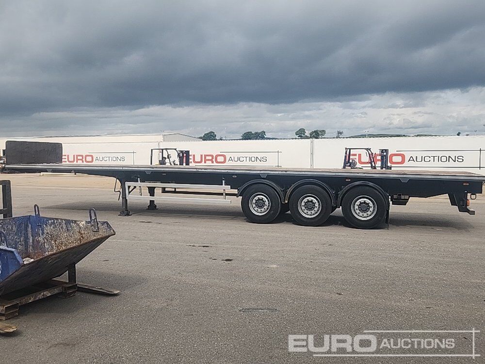 Concept Trailers 45' Tri Axle Flat Bed Trailer, Goal Posts, SAF Axles - Полуприцеп бортовой/ Платформа: фото 2 Concept Trailers 45' Tri Axle Flat Bed Trailer, Goal Posts, SAF Axles - Полуприцеп бортовой/ Платформа: фото 2