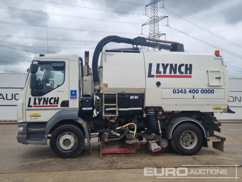 DAF LF230 - Подметально-уборочная машина: фото 2 DAF LF230 - Подметально-уборочная машина: фото 2