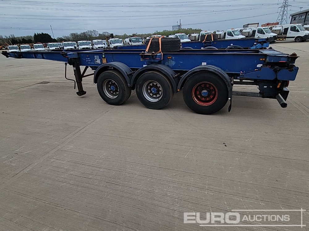 Dennison Trailers Tri Axle Extendable SkeletonTrailer, Twist Locks - Шасси полуприцеп: фото 2 Dennison Trailers Tri Axle Extendable SkeletonTrailer, Twist Locks - Шасси полуприцеп: фото 2