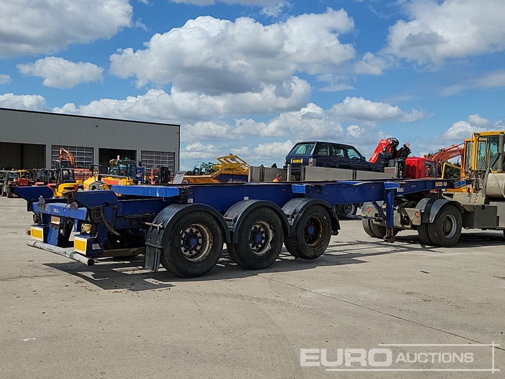 Dennison Trailers Tri Axle Skelton Trailer, Lift Axle - Полуприцеп бортовой/ Платформа: фото 5 Dennison Trailers Tri Axle Skelton Trailer, Lift Axle - Полуприцеп бортовой/ Платформа: фото 5