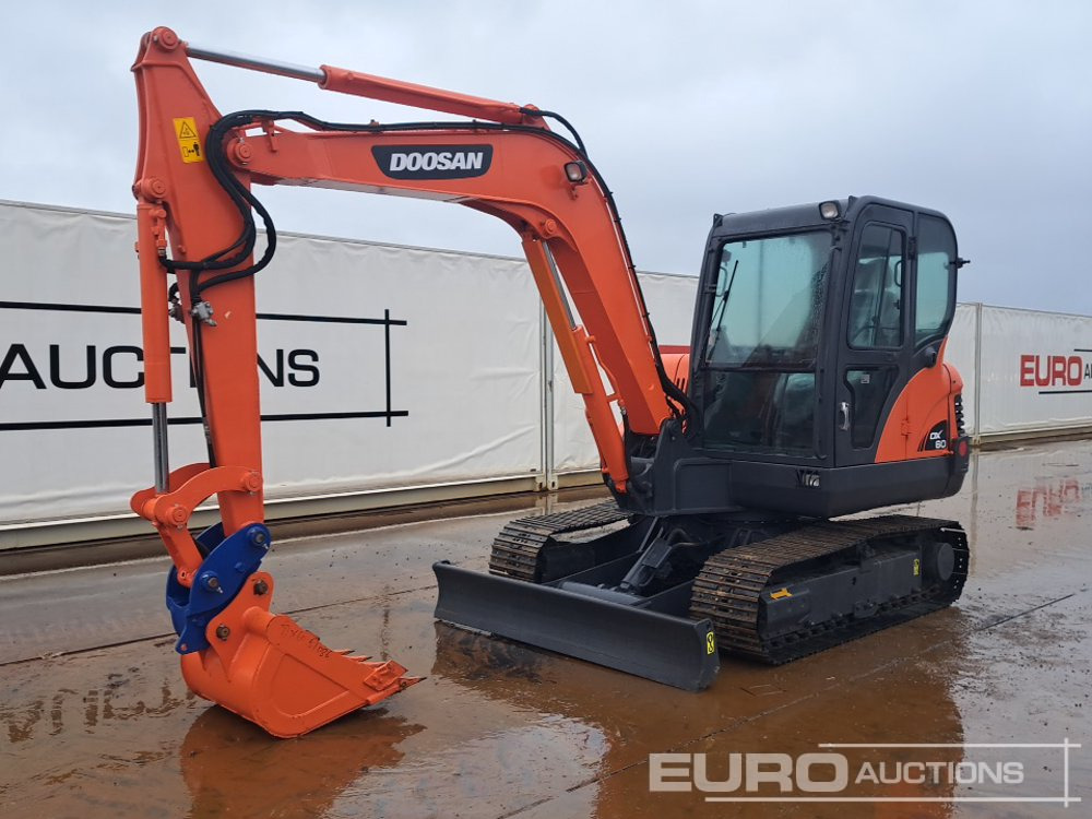 Doosan DX60 - Мини-экскаватор: фото 1 Doosan DX60 - Мини-экскаватор: фото 1