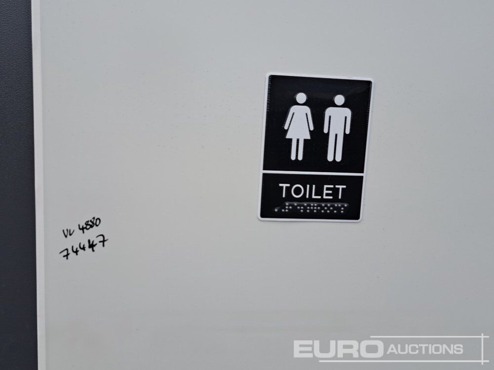 Double Toilet Unit (Cannot Be Reconsigned) - Морской контейнер: фото 4 Double Toilet Unit (Cannot Be Reconsigned) - Морской контейнер: фото 4