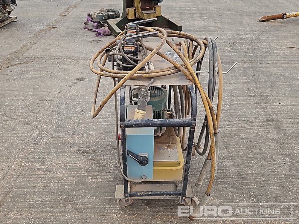 Enerpac 110Volt Hydraulic Sand Blasting Power Unit - Строительное оборудование: фото 4 Enerpac 110Volt Hydraulic Sand Blasting Power Unit - Строительное оборудование: фото 4
