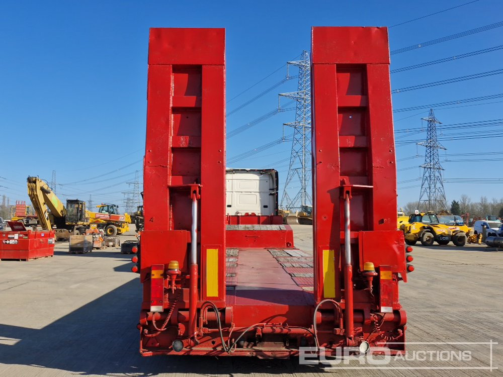 Faymonville 4 Axle Step Frame Extendable Low Loader Trailer, Out Riggers Twin Axle Rear Steer, Air Brakes Hydraulic Ramps - Низкорамный полуприцеп: фото 4 Faymonville 4 Axle Step Frame Extendable Low Loader Trailer, Out Riggers Twin Axle Rear Steer, Air Brakes Hydraulic Ramps - Низкорамный полуприцеп: фото 4