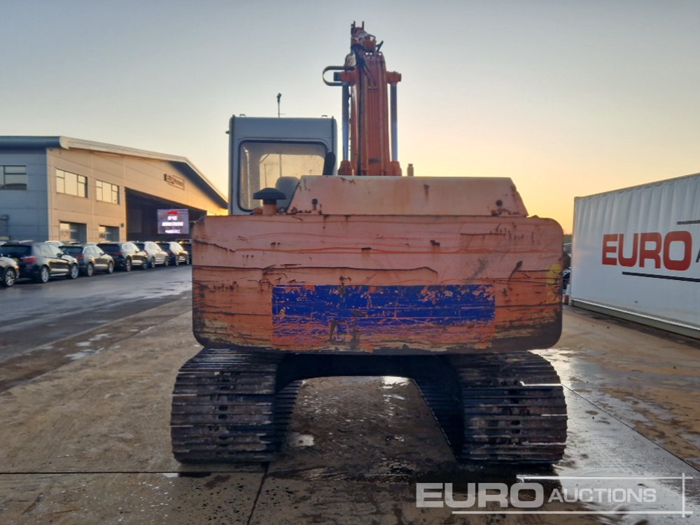 Hitachi FH130-3 - Гусеничный экскаватор: фото 4 Hitachi FH130-3 - Гусеничный экскаватор: фото 4