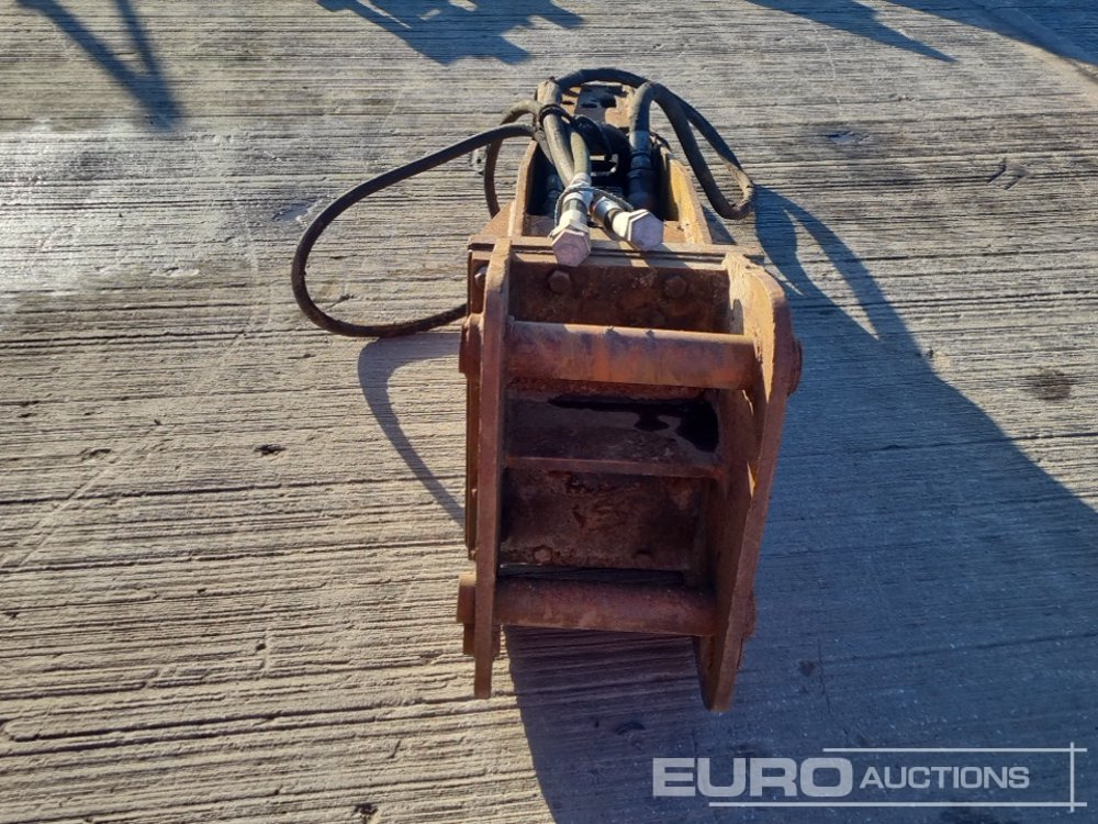 Hydraulic Breaker 65mm Pin to suit 13 Ton Excavator - Гидромолот: фото 4 Hydraulic Breaker 65mm Pin to suit 13 Ton Excavator - Гидромолот: фото 4