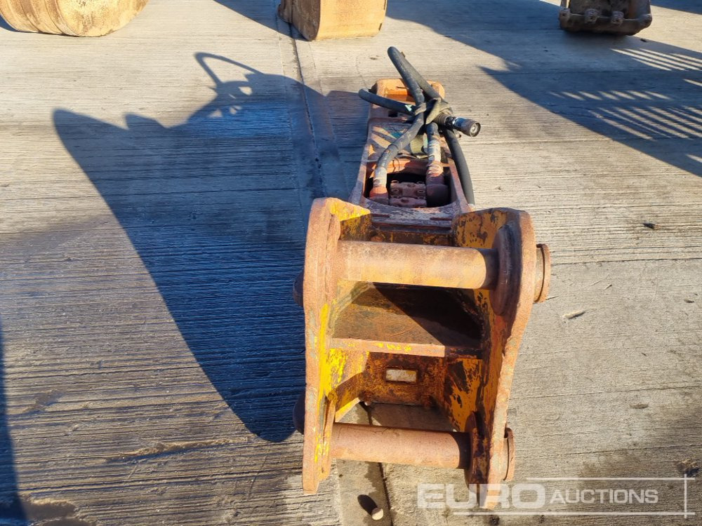 Hydraulic Breaker 80mm Pin to suit 20 Ton Excavator - Гидромолот: фото 4 Hydraulic Breaker 80mm Pin to suit 20 Ton Excavator - Гидромолот: фото 4
