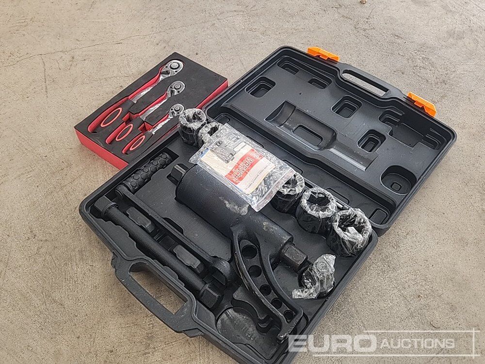 IF Tools 11Pc Heavy Duty Vehicle Tire Nut Wrench Set & Ratchets - Оборудование для мастерских: фото 4 IF Tools 11Pc Heavy Duty Vehicle Tire Nut Wrench Set & Ratchets - Оборудование для мастерских: фото 4