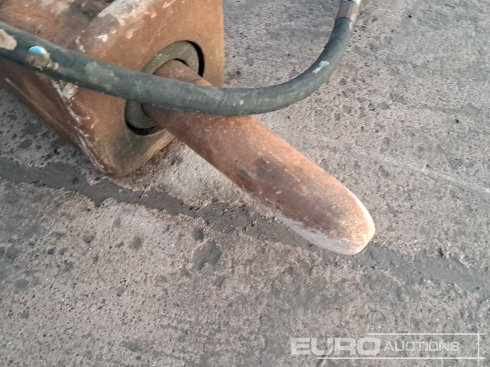 Indeco Hydraulic Breaker 45mm Pin to suit 4-6 Ton Excavator - Гидромолот: фото 5 Indeco Hydraulic Breaker 45mm Pin to suit 4-6 Ton Excavator - Гидромолот: фото 5