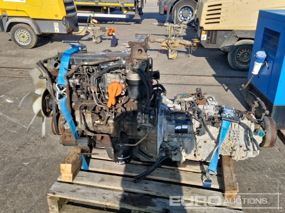 Isuzu 4 Cylinder Engine, Gearbox - Двигатель: фото 2 Isuzu 4 Cylinder Engine, Gearbox - Двигатель: фото 2