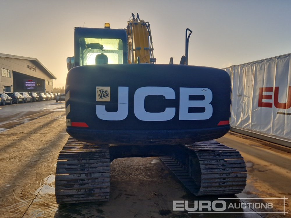 JCB JS130LC - Гусеничный экскаватор: фото 4 JCB JS130LC - Гусеничный экскаватор: фото 4