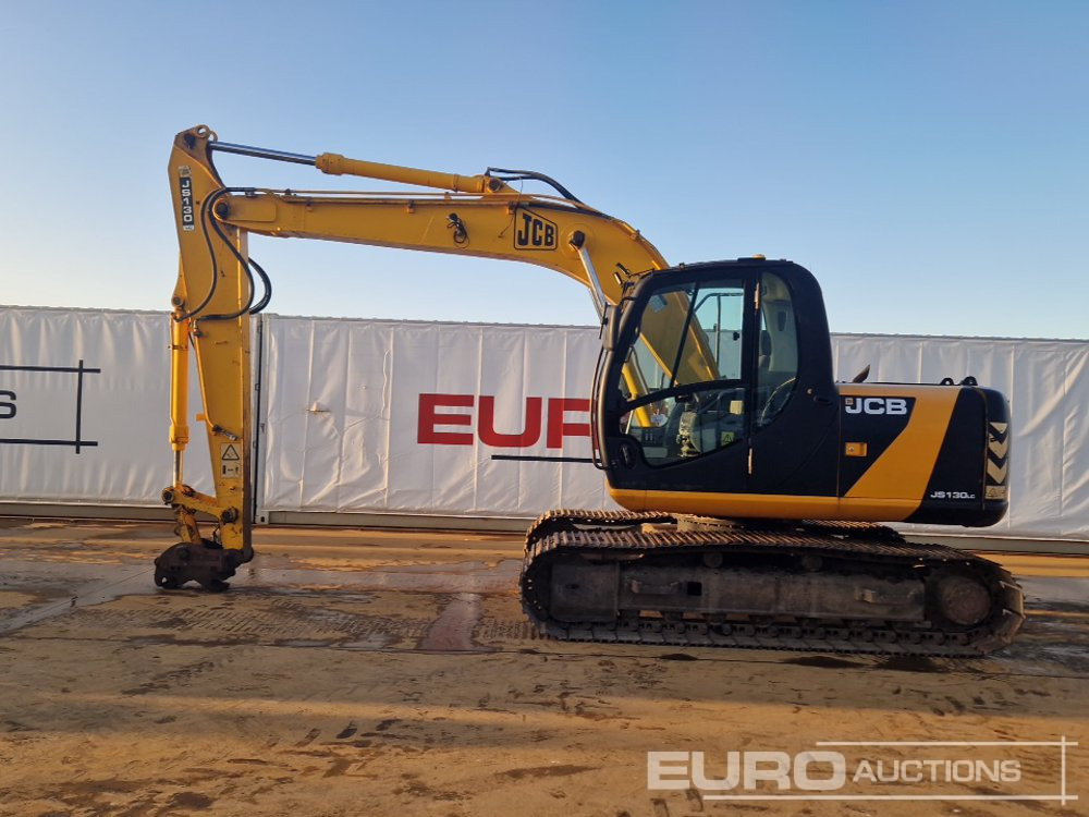 JCB JS130LC - Гусеничный экскаватор: фото 2 JCB JS130LC - Гусеничный экскаватор: фото 2