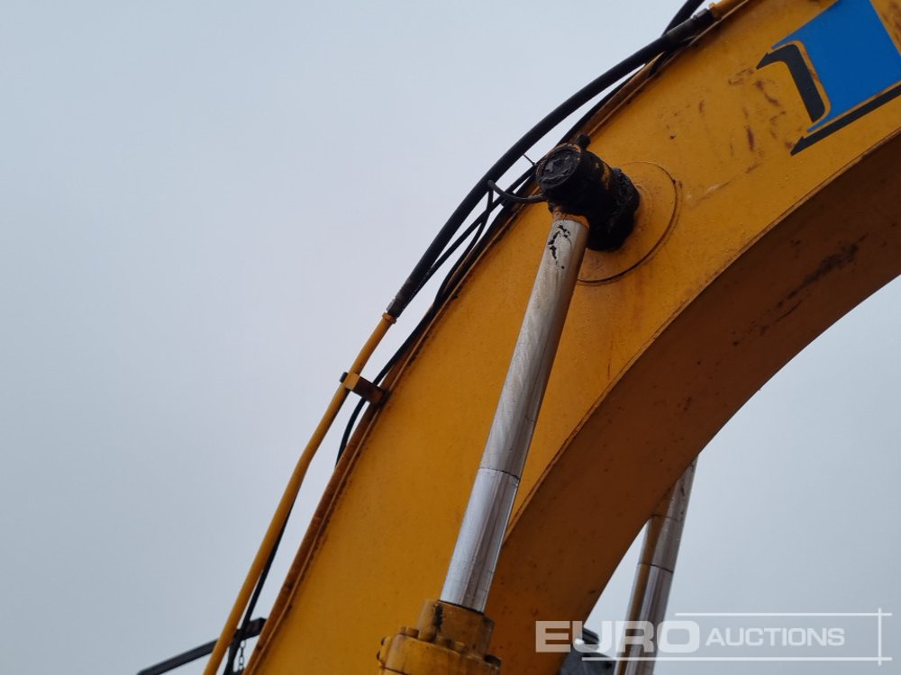 Гусеничный экскаватор JCB JS160: фото 19