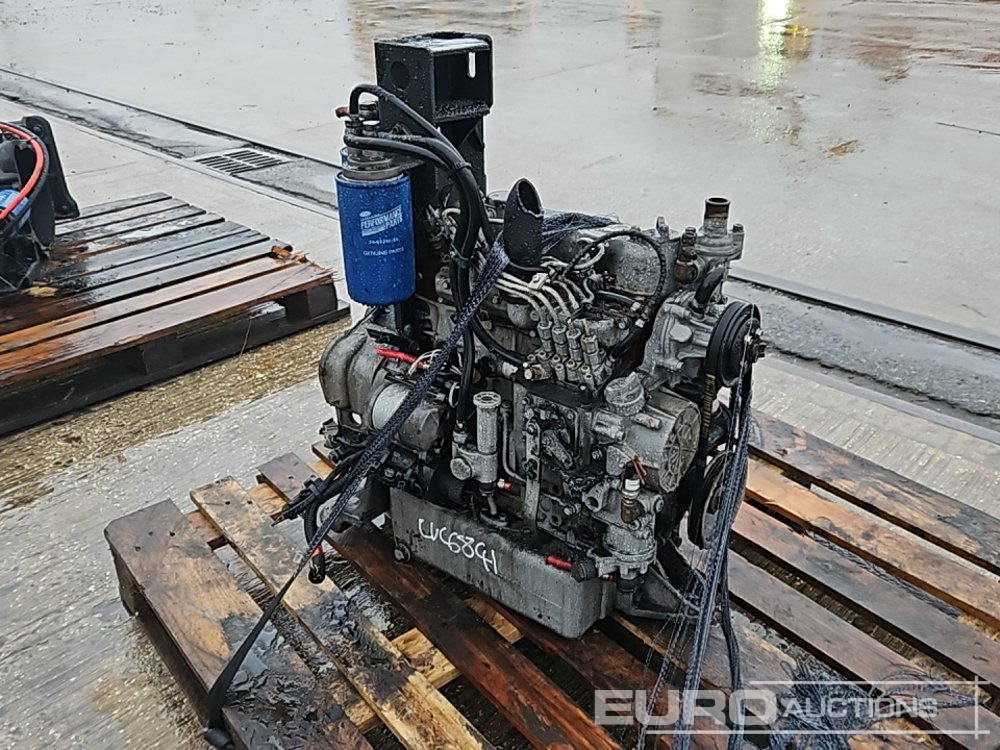 Kubota 4 Cylinder Engine - Двигатель: фото 1 Kubota 4 Cylinder Engine - Двигатель: фото 1