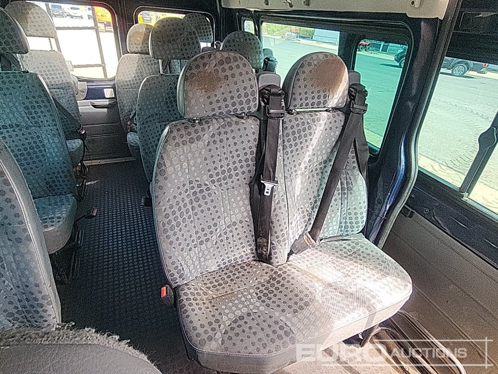 Лёгкий коммерческий автомобиль 2013 Ford Transit: фото 24