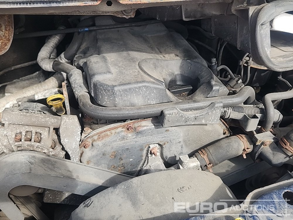 Лёгкий коммерческий автомобиль 2013 Ford Transit: фото 16