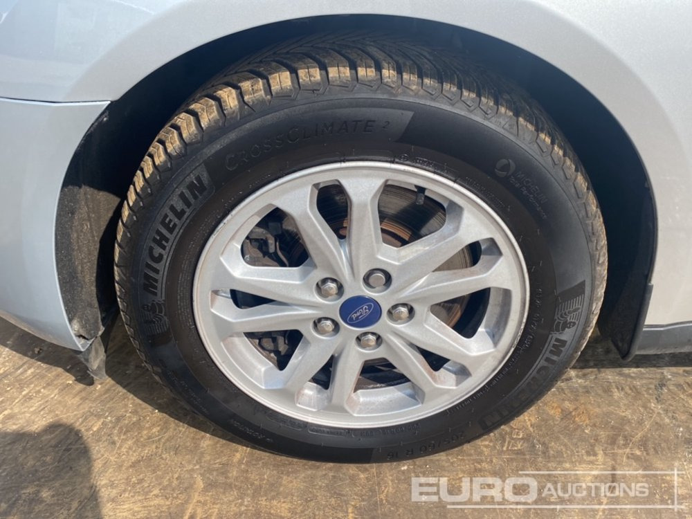 Лёгкий коммерческий автомобиль 2021 Ford Transit Connect 200: фото 9