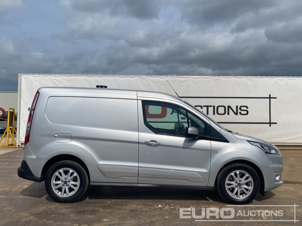 Лёгкий коммерческий автомобиль 2021 Ford Transit Connect 200: фото 6