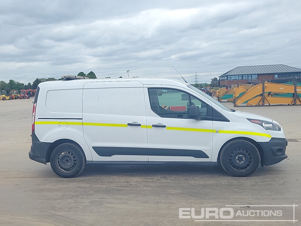 Лёгкий коммерческий автомобиль Ford Transit Connect: фото 6