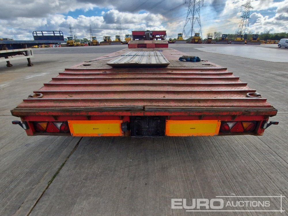 M&G Trailers Ltd, Step Frame Low Loader Tri Axle Rear Steering, 3m Extendable C/w Out Riggers & Alloy Ramps - Низкорамный прицеп: фото 4 M&G Trailers Ltd, Step Frame Low Loader Tri Axle Rear Steering, 3m Extendable C/w Out Riggers & Alloy Ramps - Низкорамный прицеп: фото 4