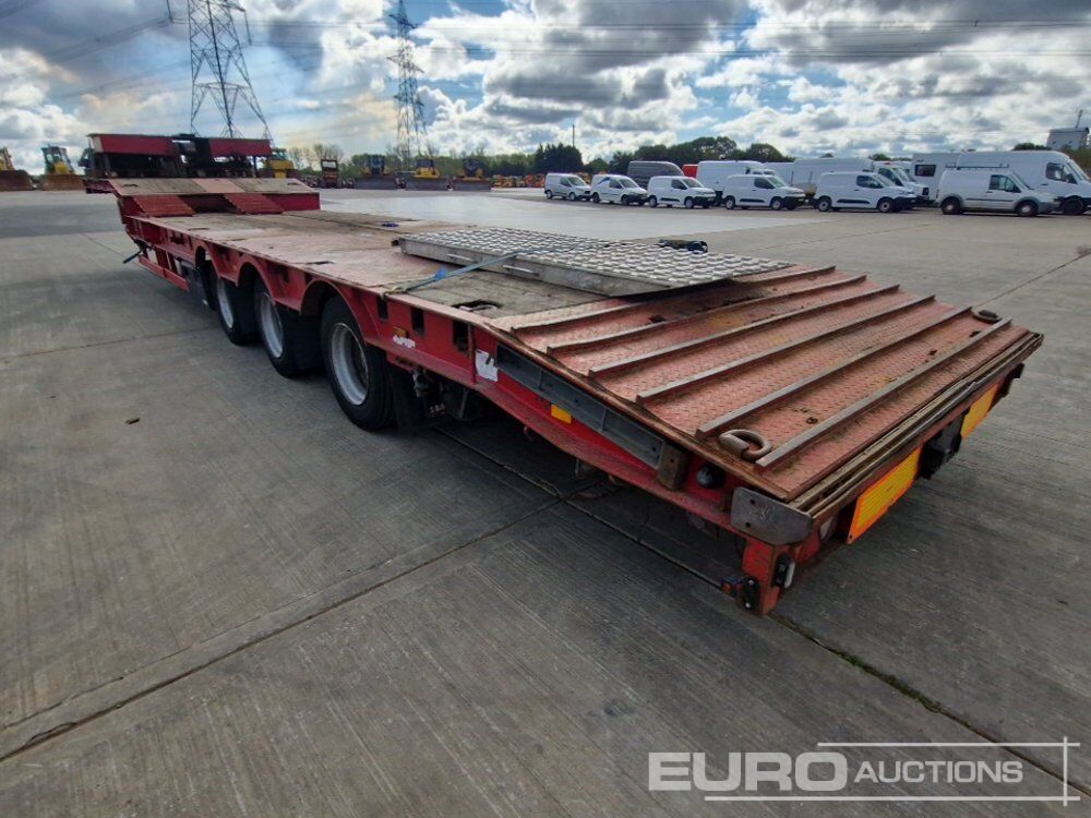 M&G Trailers Ltd, Step Frame Low Loader Tri Axle Rear Steering, 3m Extendable C/w Out Riggers & Alloy Ramps - Низкорамный прицеп: фото 3 M&G Trailers Ltd, Step Frame Low Loader Tri Axle Rear Steering, 3m Extendable C/w Out Riggers & Alloy Ramps - Низкорамный прицеп: фото 3