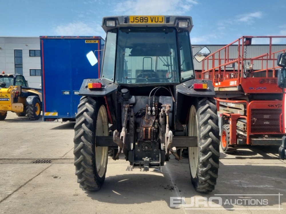 Massey Ferguson 3080 - Трактор: фото 4 Massey Ferguson 3080 - Трактор: фото 4