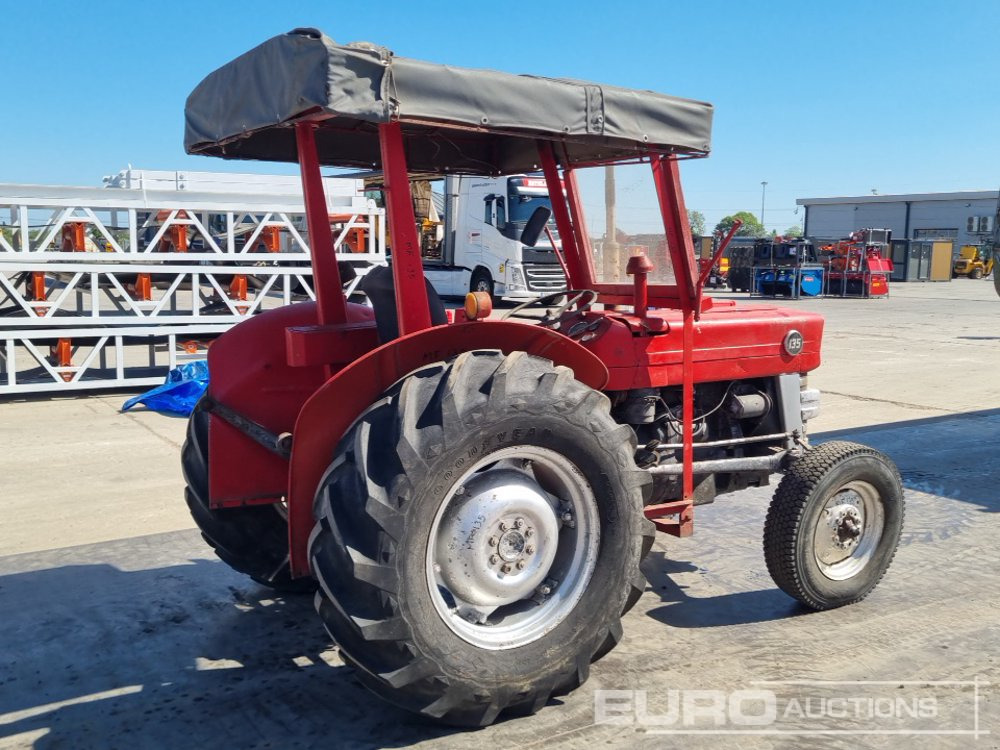 Massey Ferguson MF135 - Трактор: фото 5 Massey Ferguson MF135 - Трактор: фото 5