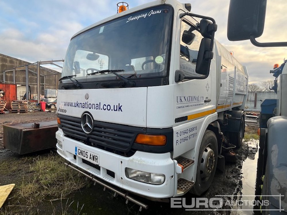 Mercedes Atego 1518 - Подметально-уборочная машина: фото 1 Mercedes Atego 1518 - Подметально-уборочная машина: фото 1