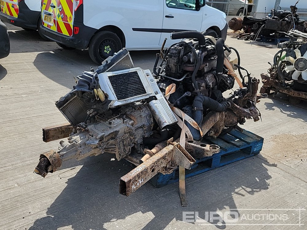 Mitsubishi 4 Cylinder Engine, Gearbox - Двигатель: фото 5 Mitsubishi 4 Cylinder Engine, Gearbox - Двигатель: фото 5