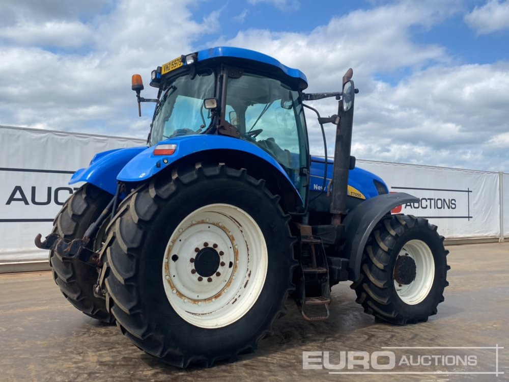 Трактор New Holland T7050: фото 9