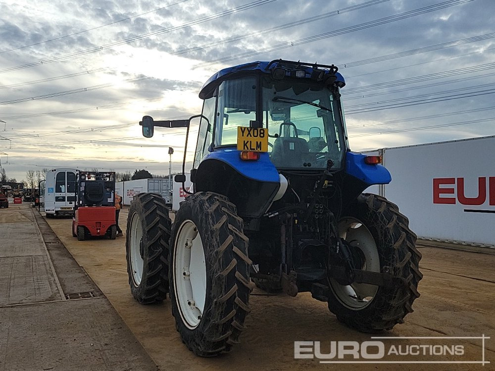 New Holland TD95D - Трактор: фото 3 New Holland TD95D - Трактор: фото 3