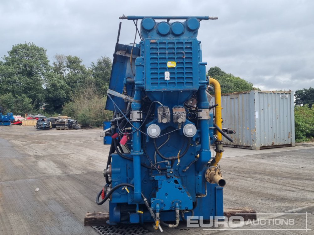 Newage Stamford 1900kVA Generator, Cummins Engine - Электрогенератор: фото 4 Newage Stamford 1900kVA Generator, Cummins Engine - Электрогенератор: фото 4