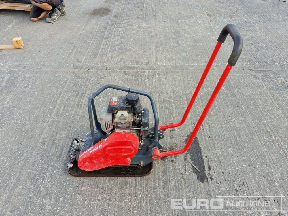 Petrol Compaction Plate - Виброплита: фото 2 Petrol Compaction Plate - Виброплита: фото 2