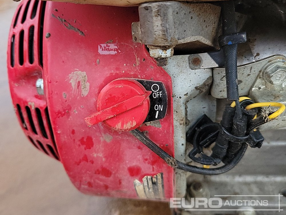 Электрогенератор Petrol Generator: фото 18 Электрогенератор Petrol Generator: фото 18