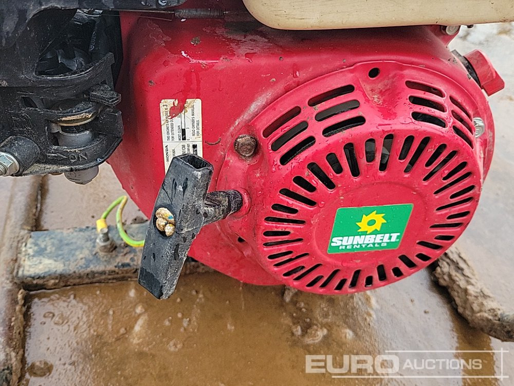 Электрогенератор Petrol Generator: фото 16 Электрогенератор Petrol Generator: фото 16