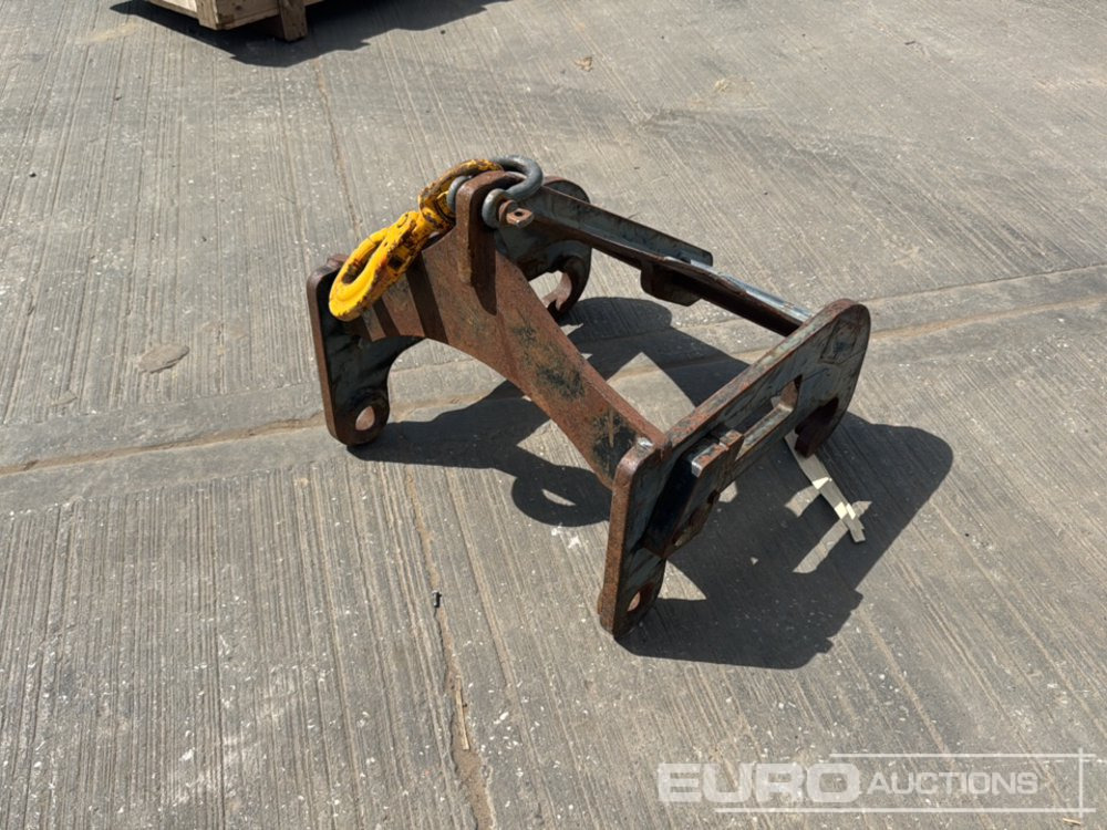 CAT Material Handling Arm to suit Dedicated Hitch - Погрузочно-разгрузочная техника: фото 3 CAT Material Handling Arm to suit Dedicated Hitch - Погрузочно-разгрузочная техника: фото 3