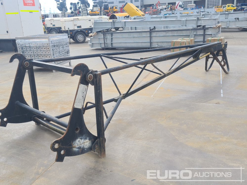 JCB Trussmaster - Погрузочно-разгрузочная техника: фото 3 JCB Trussmaster - Погрузочно-разгрузочная техника: фото 3