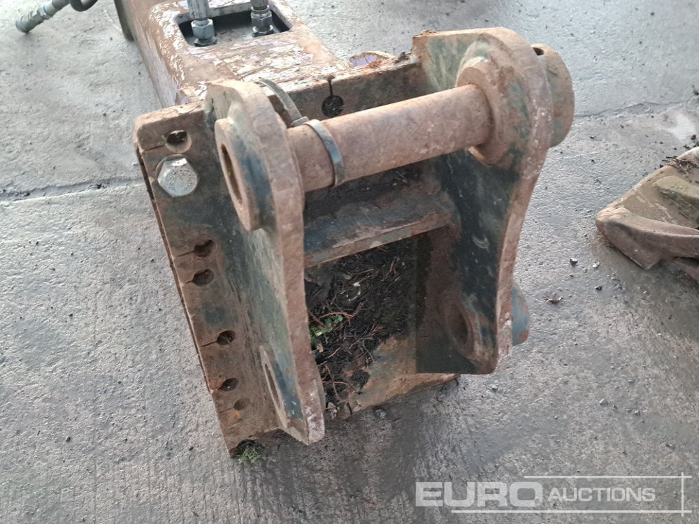 Pro Dem Hydraulic Breaker 45mm Pin to suit 4-6 Ton Excavator - Гидромолот: фото 5 Pro Dem Hydraulic Breaker 45mm Pin to suit 4-6 Ton Excavator - Гидромолот: фото 5